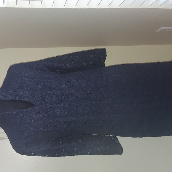 Chic, classic, elegant, versatile, timeless - Picture 4 of 7